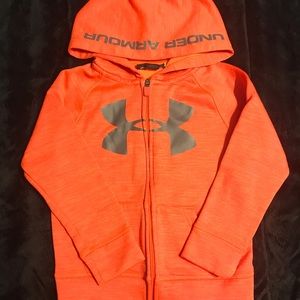 Boys size 4 Under Armour zip up hoodie